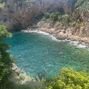 Meet your Posher, Cooper